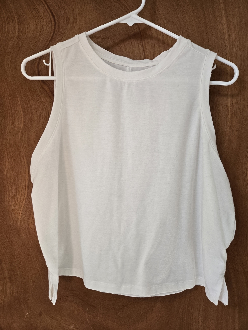 All In Motion White Sleeveless Top Size M